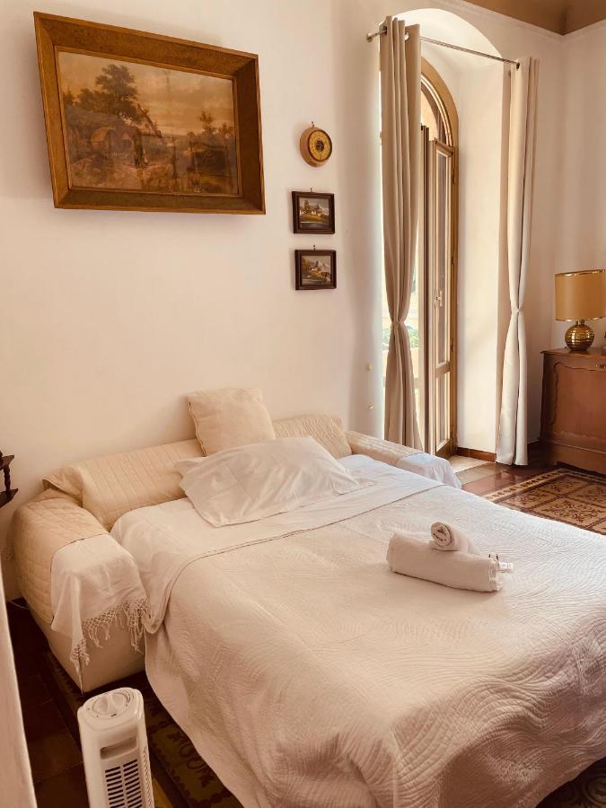 Retro-chic In La Spezia