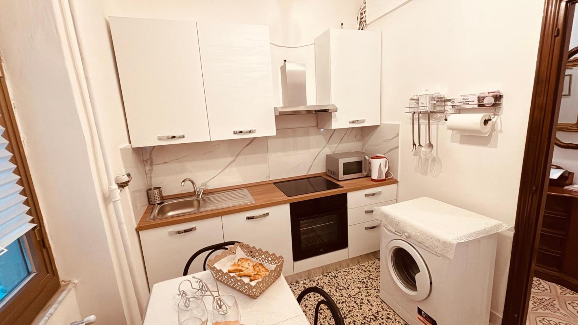 Retro-chic In Apartment *