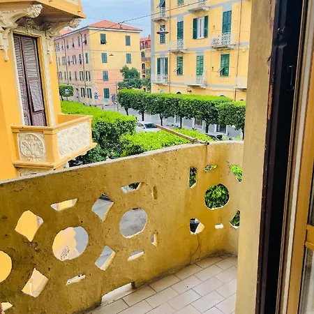 Appartamento Retro-Chic In La Spezia Exterior photo